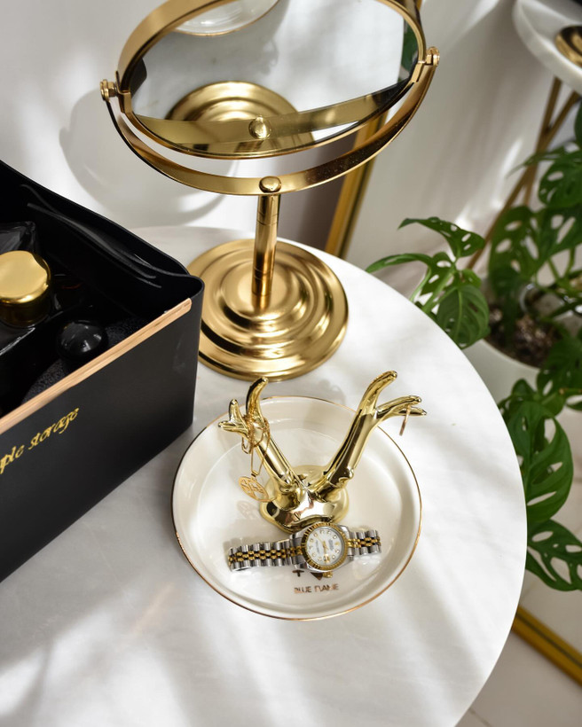 استند سرامیکی جواهرات
