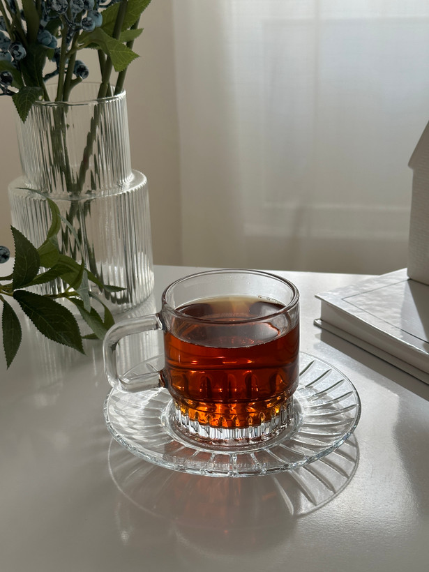 فنجونچای با زیر برند دلی گلس